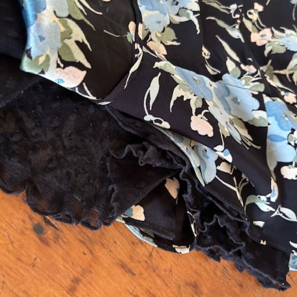 Vintage Betsey Johnson Floral Swiss dot skirt - Picture 6 of 16